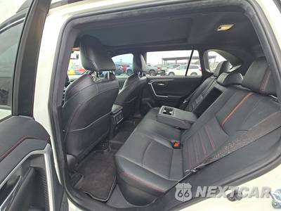 2021 Toyota RAV4 Prime XSE - zdjęcie 13 z 27 - miniatura