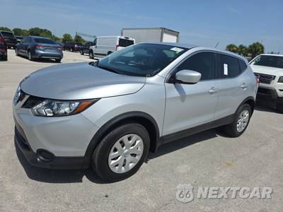 2017 Nissan Rogue Sport S - zdjęcie 1 z 21 - miniatura