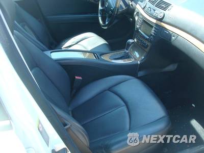 2008 Mercedes-Benz E 350 4MATIC Sedan - zdjęcie 12 z 63 - miniatura