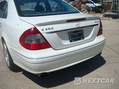 2008 Mercedes-Benz E 350 4MATIC Sedan - zdjęcie 33 z 63 - miniatura