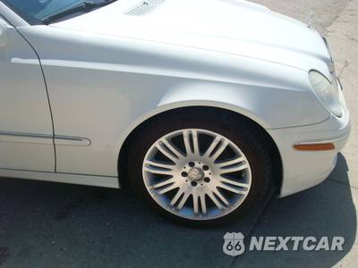 2008 Mercedes-Benz E 350 4MATIC Sedan - zdjęcie 37 z 63 - miniatura