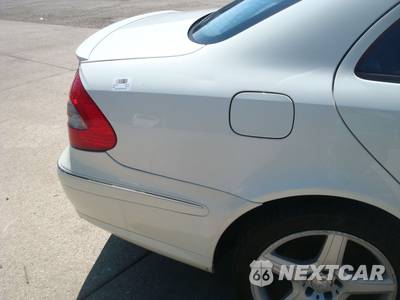 2008 Mercedes-Benz E 350 4MATIC Sedan - zdjęcie 40 z 63 - miniatura