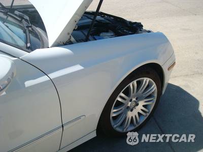 2008 Mercedes-Benz E 350 4MATIC Sedan - zdjęcie 47 z 63 - miniatura