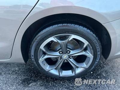 2022 Chevrolet Malibu LT 1LT - zdjęcie 8 z 18 - miniatura