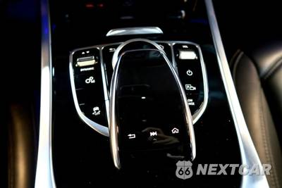 2019 Mercedes-Benz G 550 4MATIC - zdjęcie 46 z 57 - miniatura