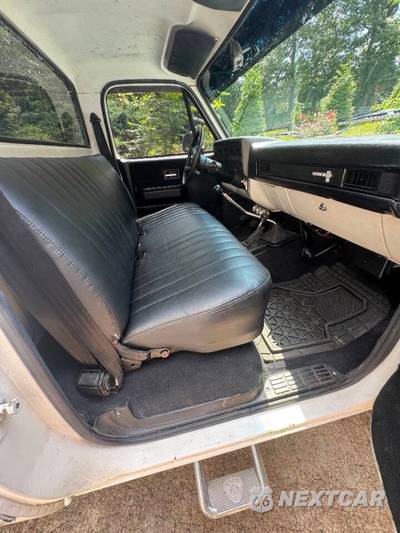 1985 Chevrolet 1500 Base - zdjęcie 24 z 52 - miniatura
