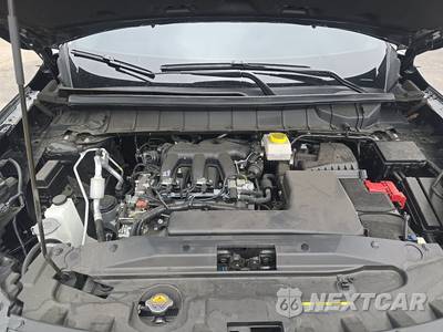 2025 Nissan Pathfinder SL - zdjęcie 17 z 25 - miniatura
