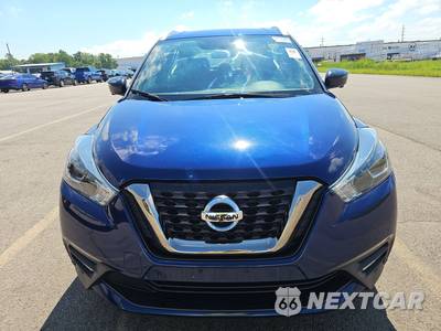 2018 Nissan Kicks SR - zdjęcie 2 z 27 - miniatura