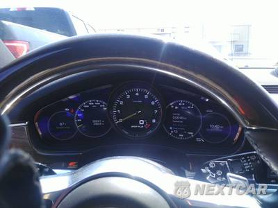 2020 Porsche Panamera 4 E-Hybrid Sport Turi - zdjęcie 18 z 22 - miniatura