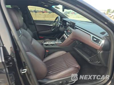 2022 Genesis G70 2.0T Standard - zdjęcie 8 z 38 - miniatura