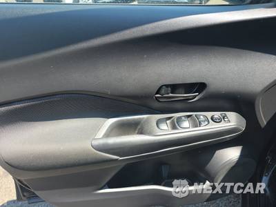 2020 Nissan Kicks S - zdjęcie 9 z 46 - miniatura
