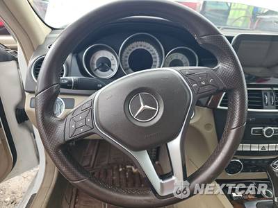 2013 Mercedes-Benz C 300 4MATIC Sedan - zdjęcie 10 z 20 - miniatura