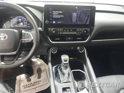 2024 Toyota Grand Highlander XLE - zdjęcie 11 z 18 - miniatura