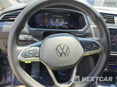 2024 Volkswagen Tiguan SE - zdjęcie 10 z 19 - miniatura
