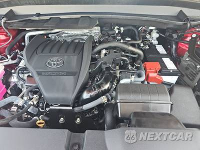 2024 Toyota Grand Highlander Platinum - zdjęcie 16 z 19 - miniatura