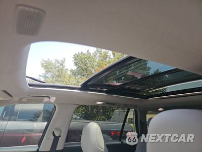 2024 Toyota Grand Highlander Platinum - zdjęcie 18 z 19 - miniatura