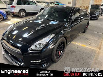 2014 Nissan GT-R Premium - zdjęcie 10 z 18 - miniatura