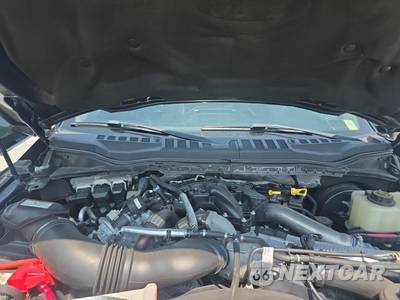 2018 Ford Super Duty F-250 Lariat Crew Cab Medium Bed - zdjęcie 18 z 21 - miniatura
