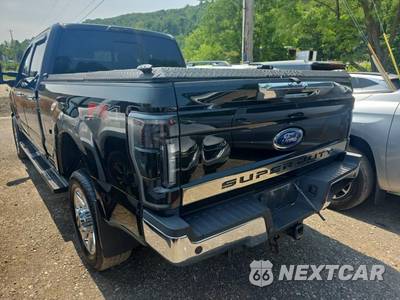 2018 Ford Super Duty F-250 Lariat Crew Cab Medium Bed - zdjęcie 6 z 21 - miniatura