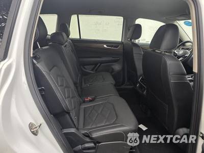 2025 Volkswagen Atlas 2.0T SE w/Technology - zdjęcie 27 z 33 - miniatura