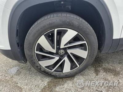 2025 Volkswagen Atlas 2.0T SE w/Technology - zdjęcie 16 z 33 - miniatura
