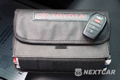 2024 Toyota Land Cruiser - zdjęcie 13 z 19 - miniatura