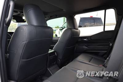 2024 Toyota Land Cruiser - zdjęcie 16 z 19 - miniatura