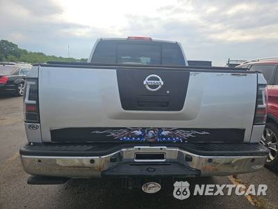 2012 Nissan TITAN SL Crew Cab Short Bed - zdjęcie 16 z 23 - miniatura
