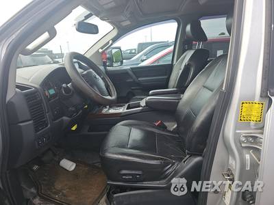 2012 Nissan TITAN SL Crew Cab Short Bed - zdjęcie 7 z 23 - miniatura