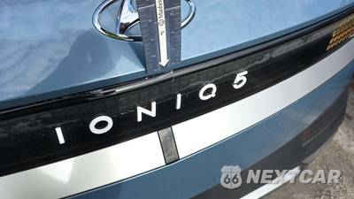 2022 Hyundai IONIQ 5 SE - zdjęcie 24 z 27 - miniatura