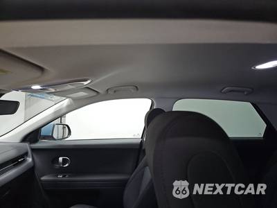 2022 Hyundai IONIQ 5 SE - zdjęcie 17 z 27 - miniatura