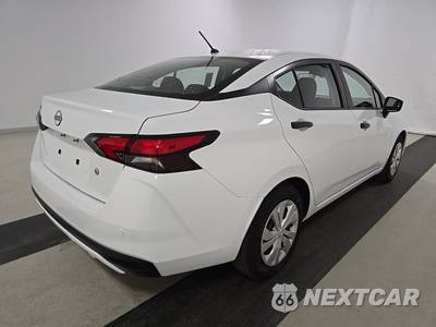 2025 Nissan Versa S - zdjęcie 4 z 18 - miniatura
