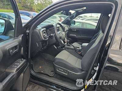 2022 Toyota Tacoma TRD Off-Road Crew Cab Medium Bed - zdjęcie 13 z 23 - miniatura