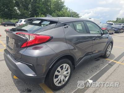 2019 Toyota C-HR LE - zdjęcie 4 z 20 - miniatura