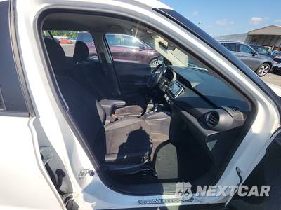 2024 Nissan Kicks S - zdjęcie 8 z 21 - miniatura