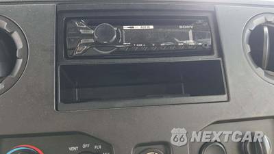 2013 Ford Super Duty E-450 Cutaway DRW - zdjęcie 36 z 58 - miniatura