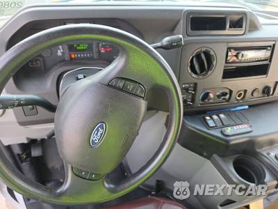 2013 Ford Super Duty E-450 Cutaway DRW - zdjęcie 11 z 58 - miniatura
