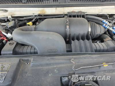 2013 Ford Super Duty E-450 Cutaway DRW - zdjęcie 15 z 58 - miniatura