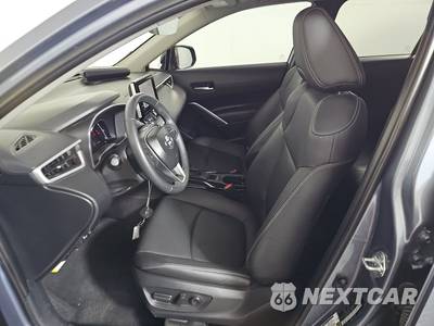 2025 Toyota Corolla Cross XLE - zdjęcie 7 z 21 - miniatura