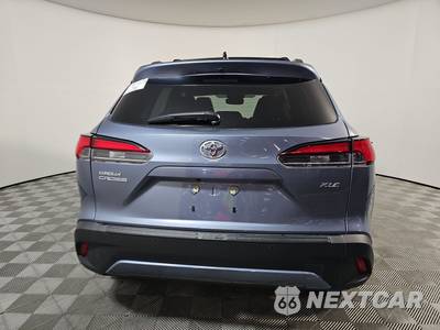 2025 Toyota Corolla Cross XLE - zdjęcie 5 z 21 - miniatura