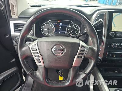 2021 Nissan TITAN SV Crew Cab Short Bed - zdjęcie 10 z 26 - miniatura