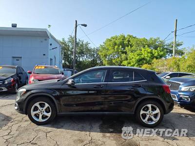 2020 Mercedes-Benz GLA 250 - zdjęcie 4 z 46 - miniatura