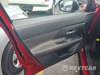 2026 Nissan Kicks SV - zdjęcie 9 z 21 - miniatura