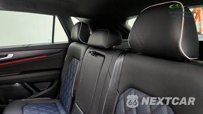 2026 Volkswagen Atlas Cross Sport 2.0T SEL Premium R-Line - zdjęcie 44 z 50 - miniatura