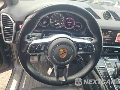 2022 Porsche Cayenne E-Hybrid - zdjęcie 16 z 36 - miniatura