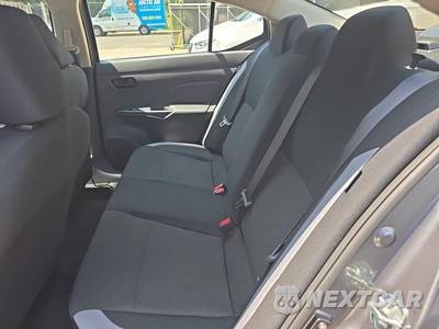2025 Nissan Versa S - zdjęcie 10 z 16 - miniatura