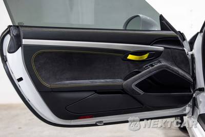 2016 Porsche Cayman GT4 - zdjęcie 15 z 36 - miniatura
