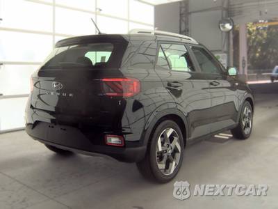 2023 Hyundai Venue SEL - zdjęcie 4 z 19 - miniatura