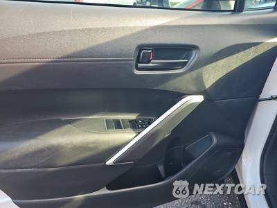 2024 Toyota Corolla Cross Hybrid S - zdjęcie 9 z 18 - miniatura