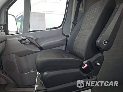2014 Mercedes-Benz Sprinter 3500 Cargo Van DRW High Roof 170.3" WB - zdjęcie 8 z 34 - miniatura